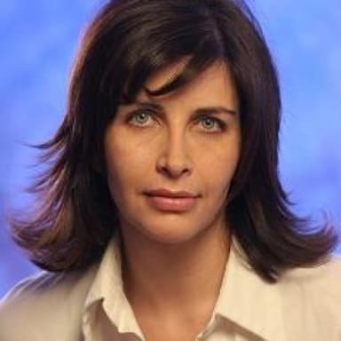 Einat Wilf
